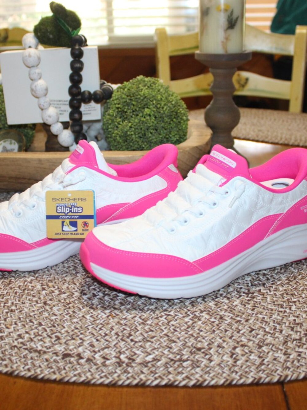 NWT Skechers hand free quilted cozy fit slip ins, size 9 1/2 PRETTY! NICE! - Picture 5 of 12